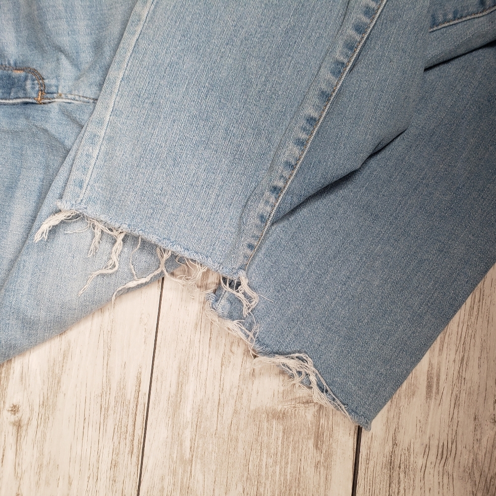 Universal Thread Raw Hem Skinny Jeans 12 Light Wash Distressed 31 Mid Rise - Picture 5 of 10